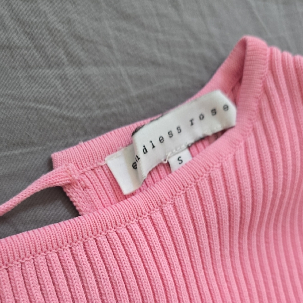 Bundle: Endless Rose Ribbed Pink Knit Top. Miss Love Ribbed Blk Sleeveless Small - Picture 6 of 13